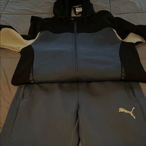 Puma Black and Gray Athletic Set